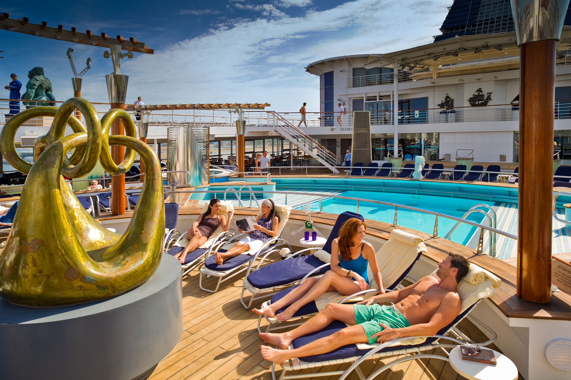 images/Ship photos/Constellation 星座號/5a_CEL_CS_Pool_Deck_3_edited.jpg
